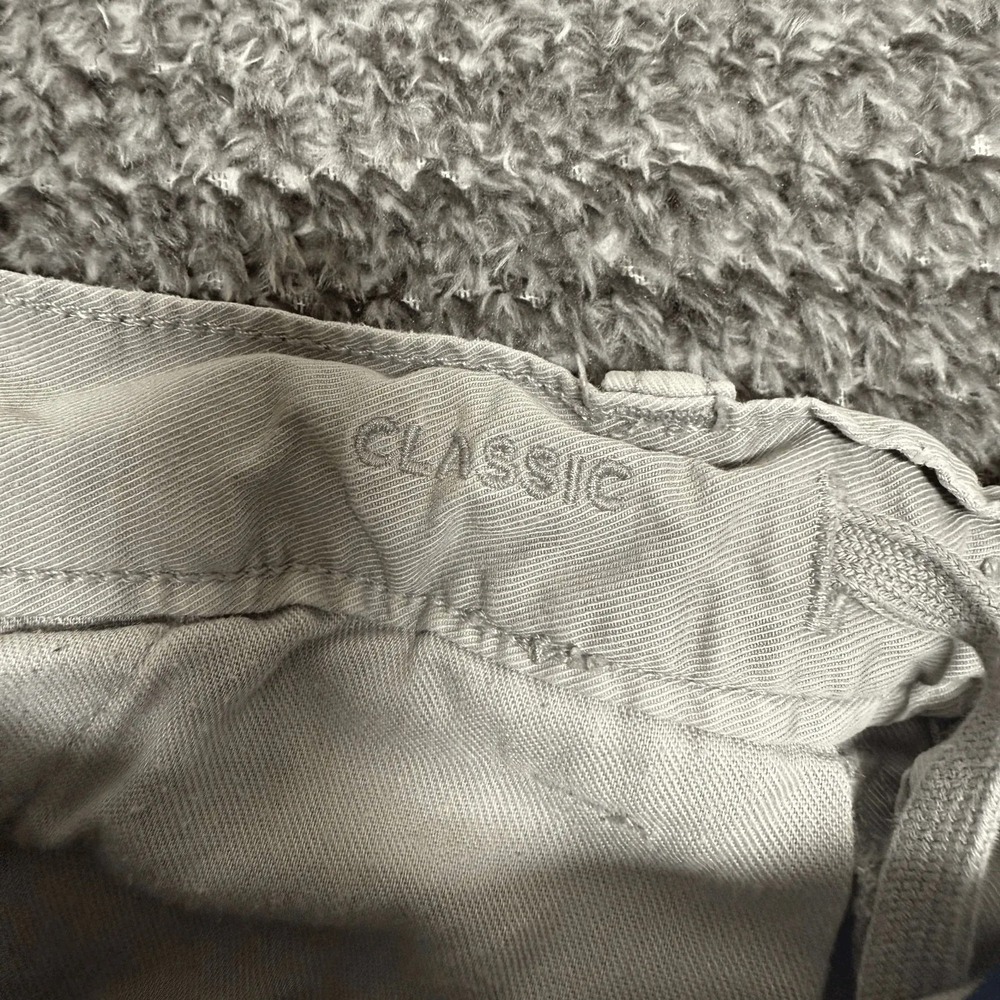 American Eagle Mens Flex Classic Shorts Size 33 Gray Chino Flat Front - Picture 7 of 9